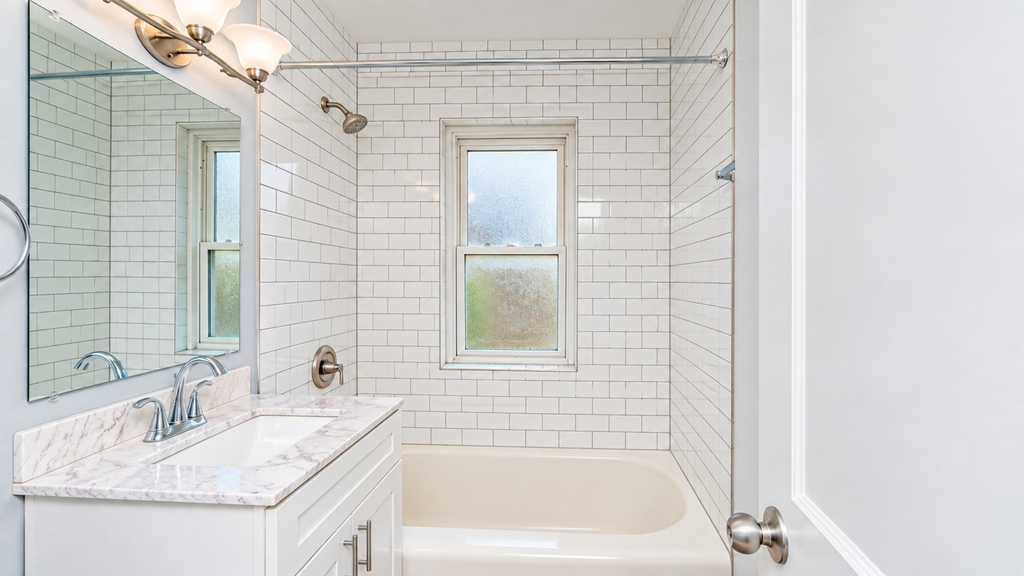 227 Custer Avenue - Photo 8