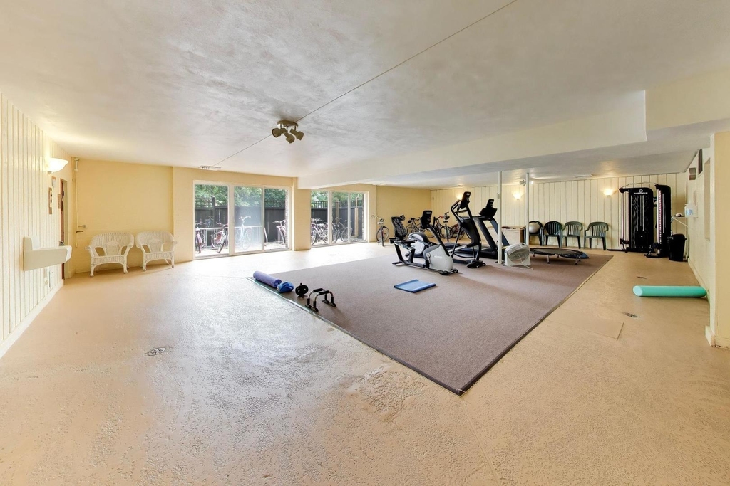 907 Curtiss Street - Photo 21
