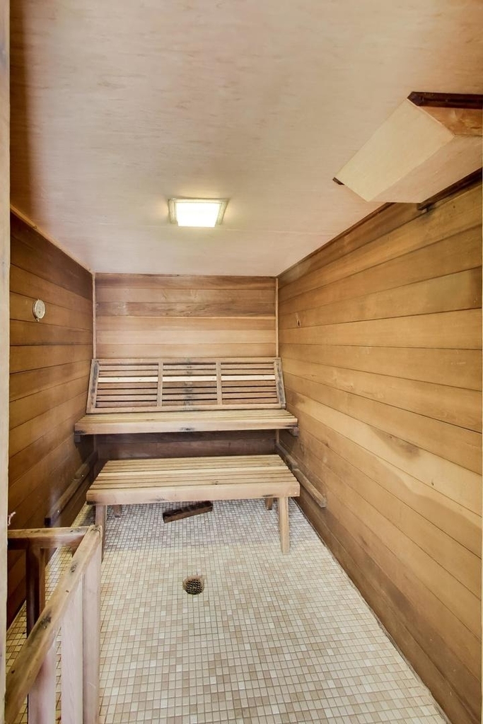 907 Curtiss Street - Photo 23