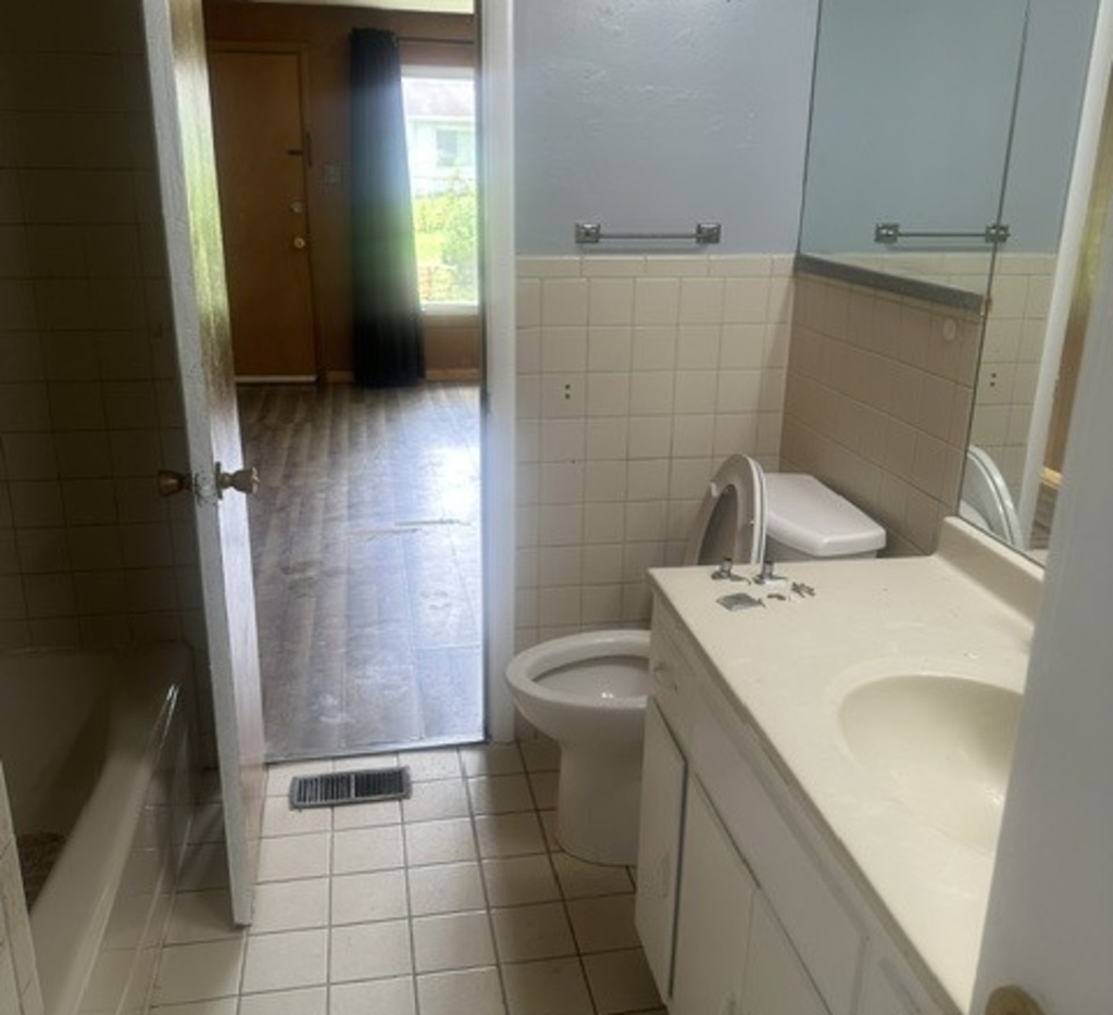 353 Westgate Drive - Photo 14