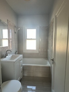4232 N Mulligan Avenue - Photo 2