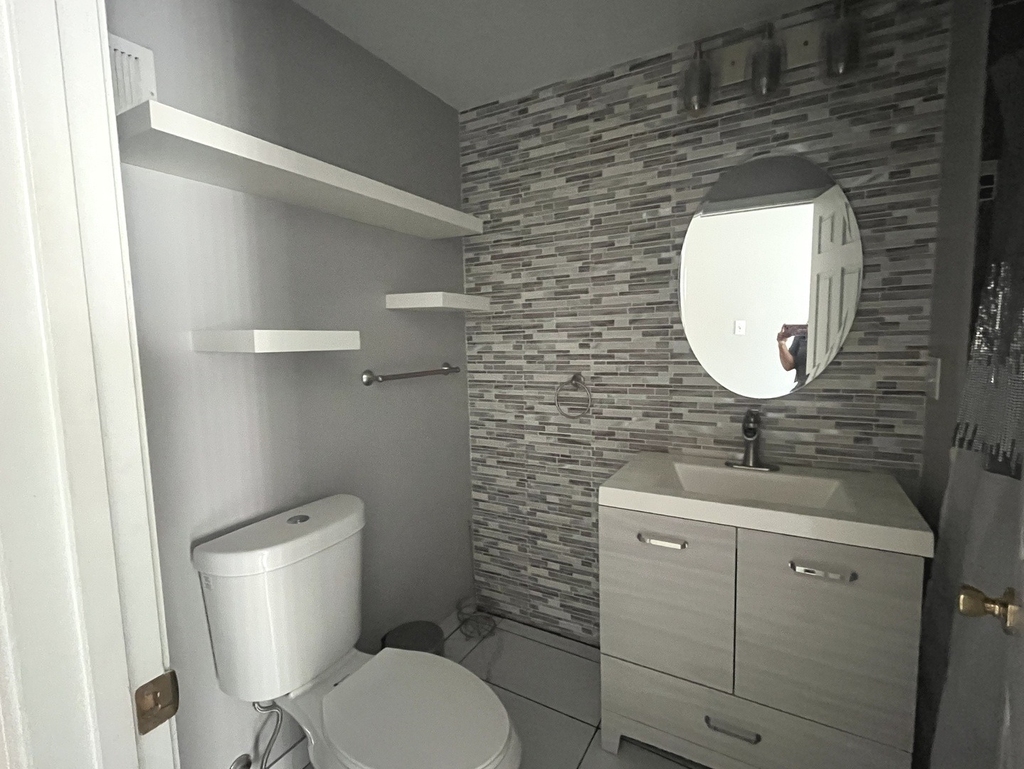 7934 S Komensky Avenue - Photo 7