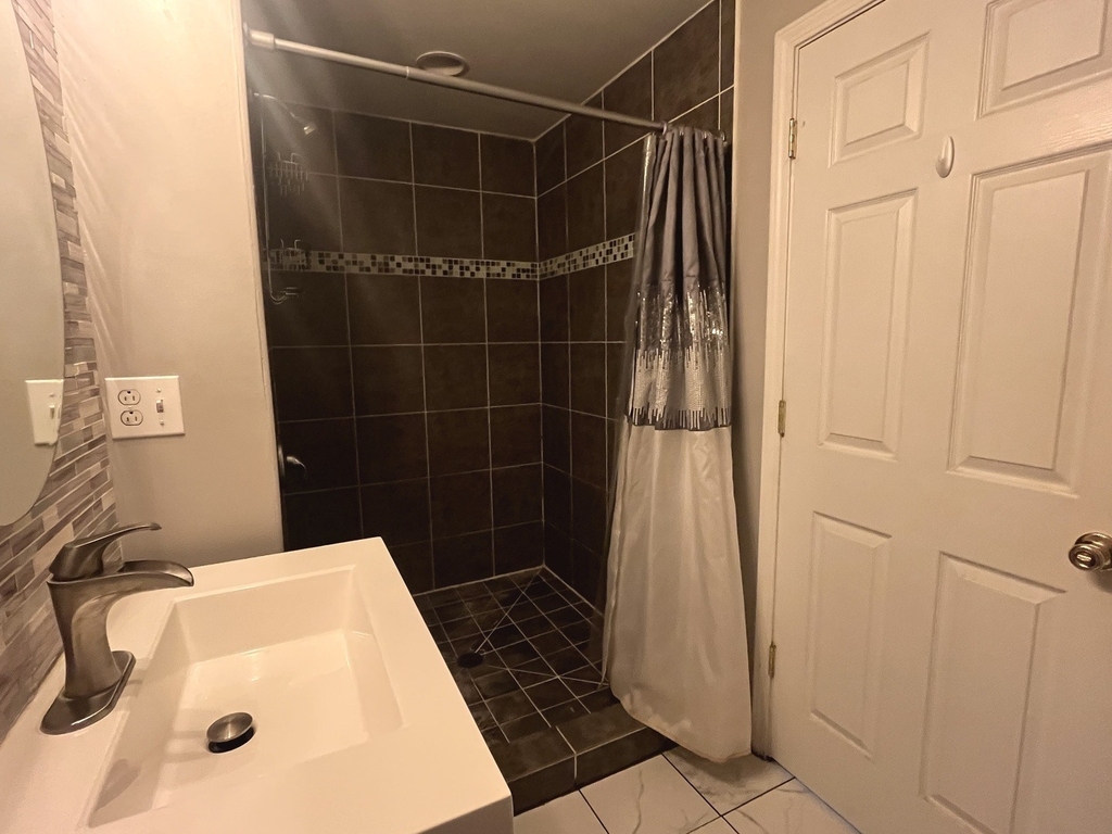 7934 S Komensky Avenue - Photo 8
