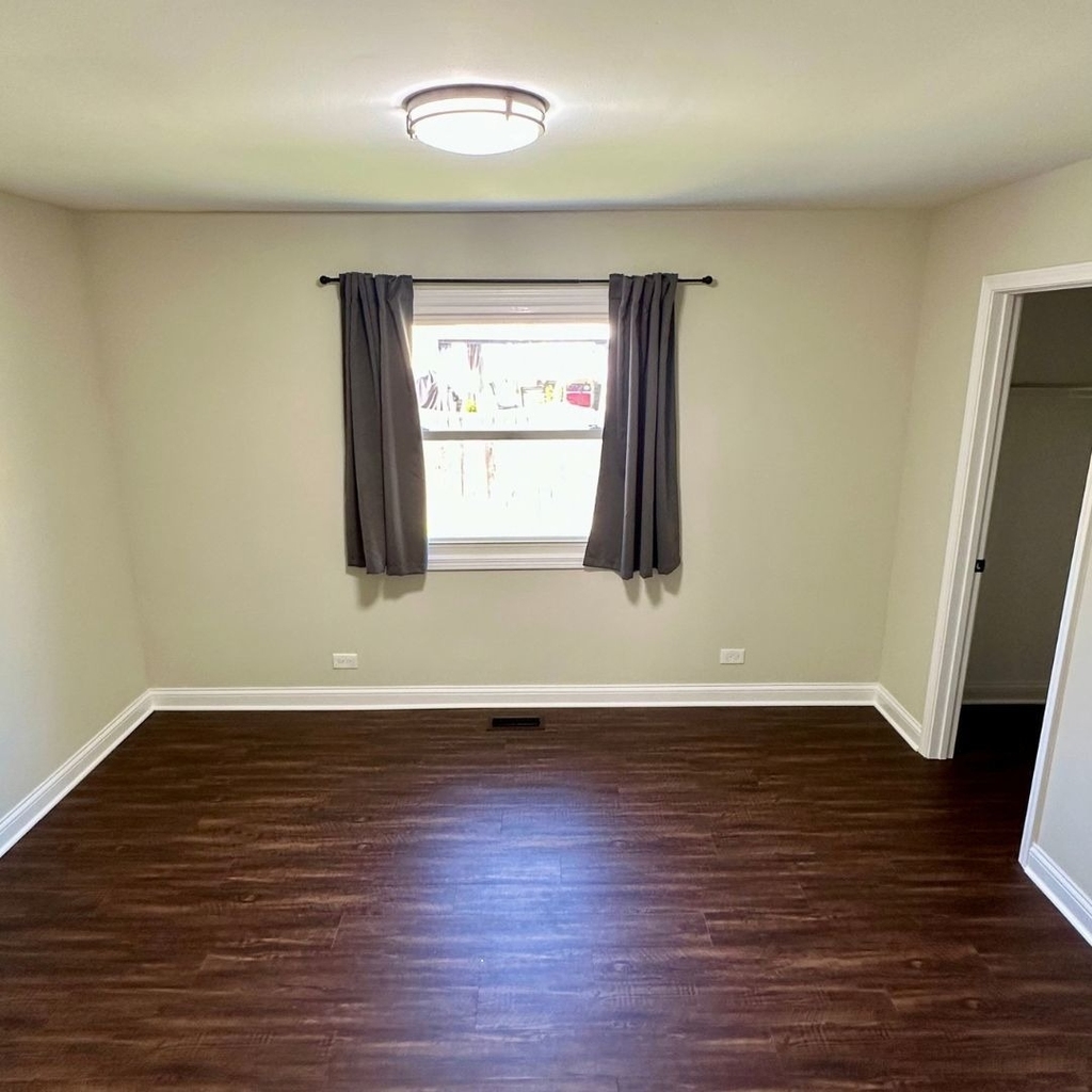 2690 Crosscreek Court - Photo 8