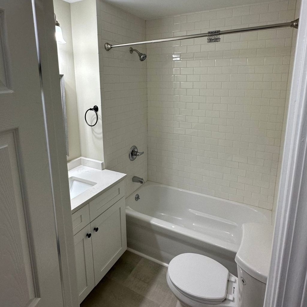 2690 Crosscreek Court - Photo 6