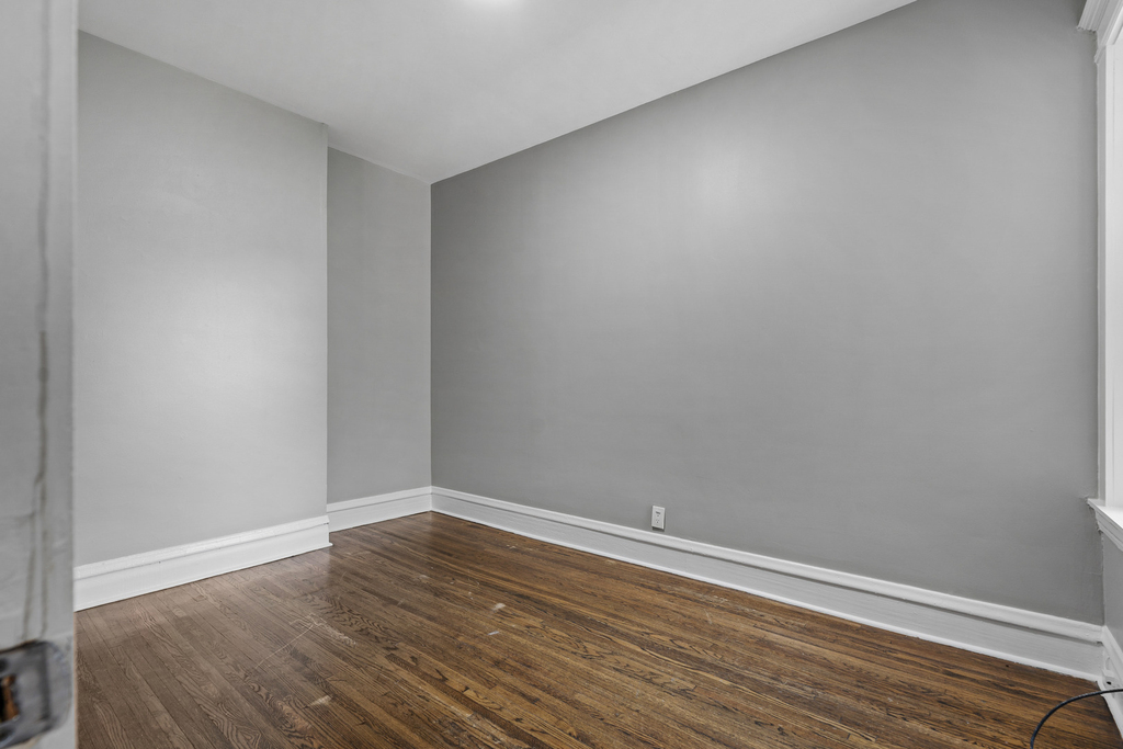 4319 W Jackson Boulevard - Photo 9
