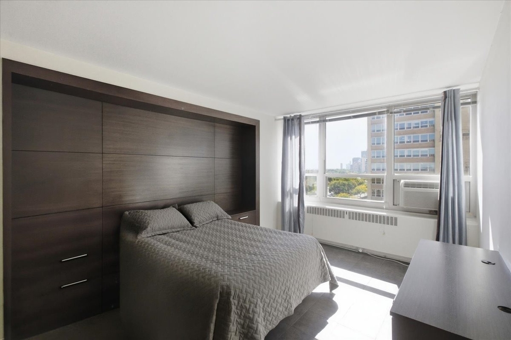3950 N Lake Shore Drive - Photo 6