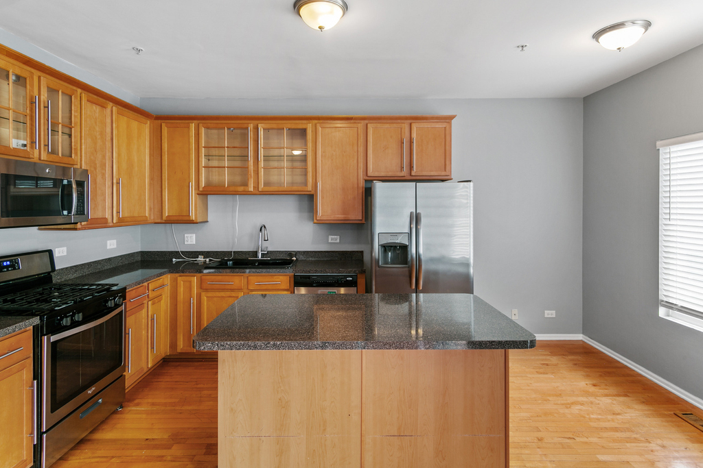 1309 Manning Avenue - Photo 1