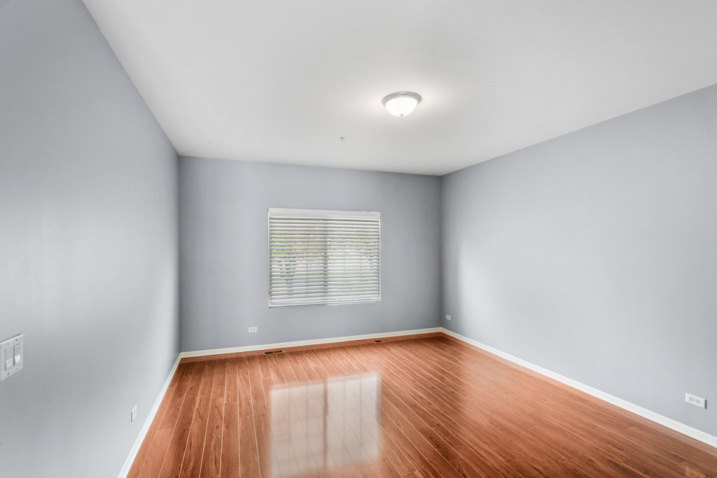 1309 Manning Avenue - Photo 2