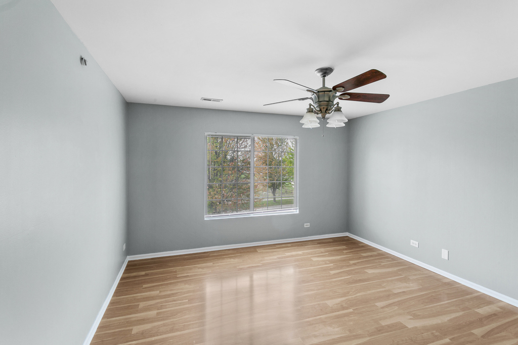 1309 Manning Avenue - Photo 6