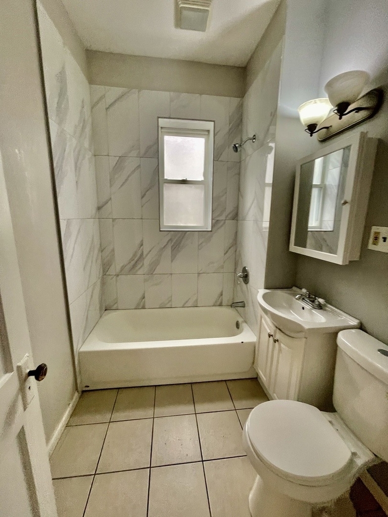 1408 Kenilworth Avenue - Photo 6