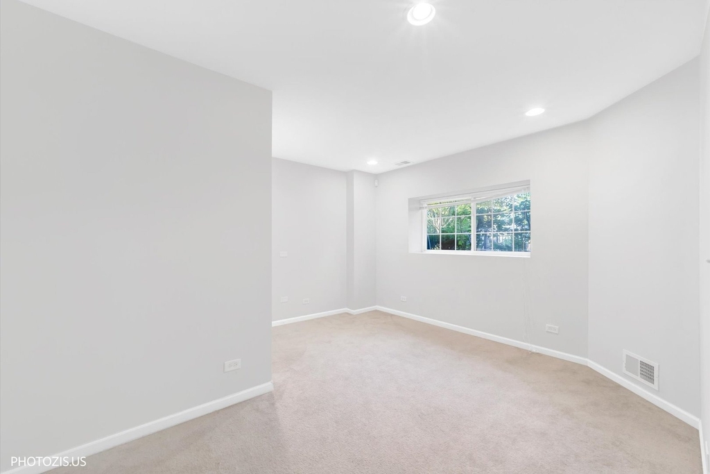 1717 Maple Avenue - Photo 34
