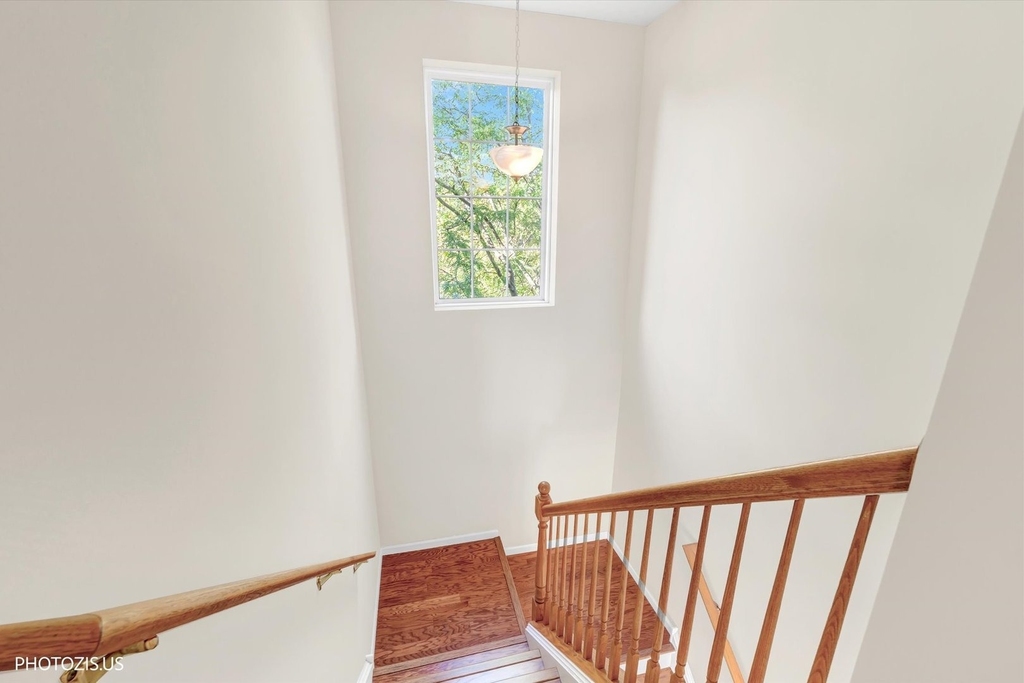 1717 Maple Avenue - Photo 19