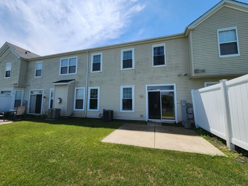 1804 Parkside Drive - Photo 16