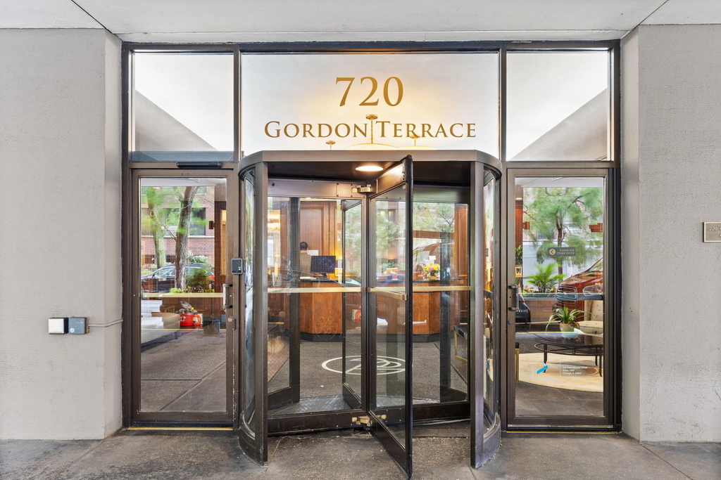 720 W Gordon Terrace - Photo 23