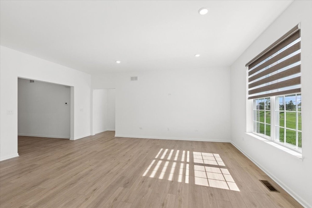 15042 S Darr Drive - Photo 5