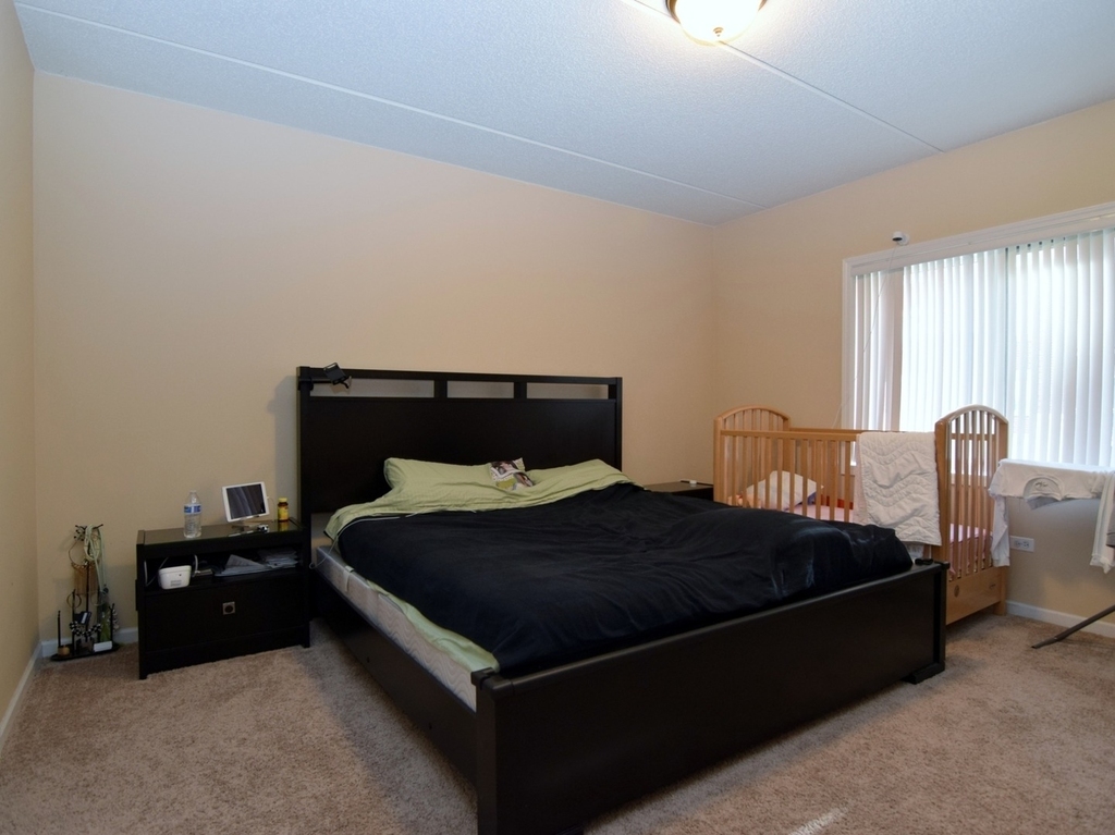 8727 W Bryn Mawr Avenue - Photo 5