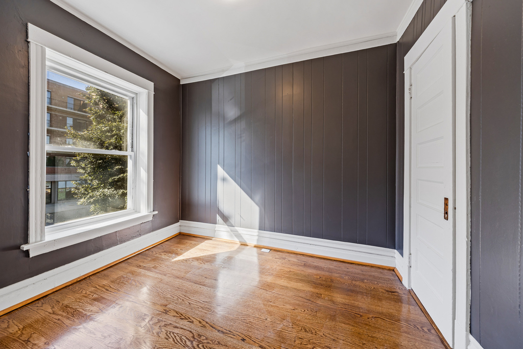 3122 W Fullerton Street - Photo 6