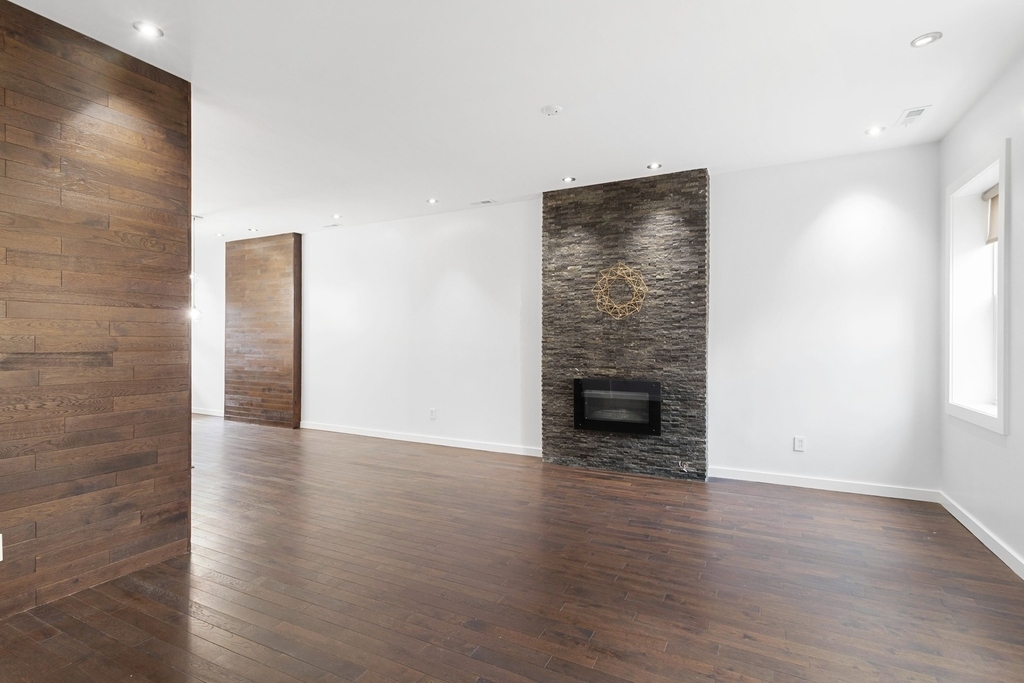13 N Ada Street - Photo 4