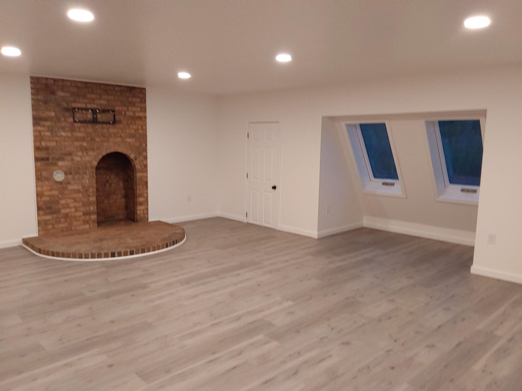1578 Dover - Photo 8