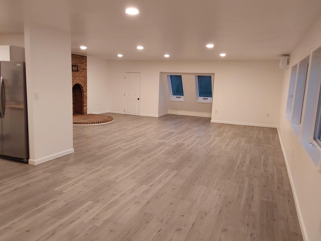 1578 Dover - Photo 3