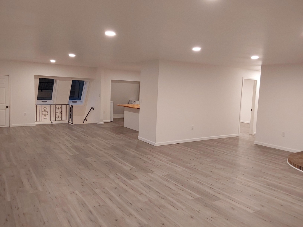 1578 Dover - Photo 5