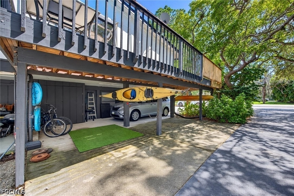 2531 Estey Avenue - Photo 36