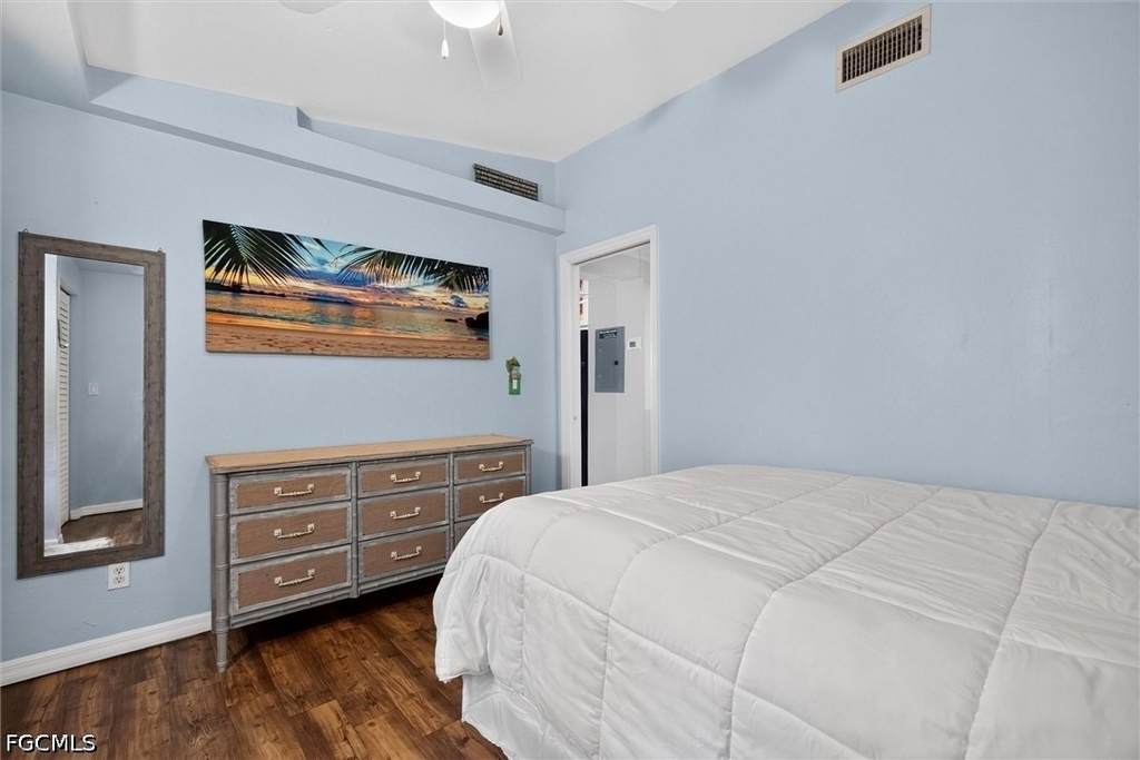2531 Estey Avenue - Photo 35