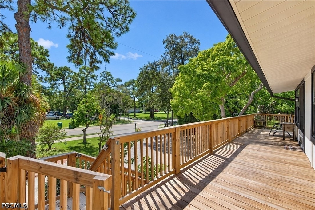 2531 Estey Avenue - Photo 29