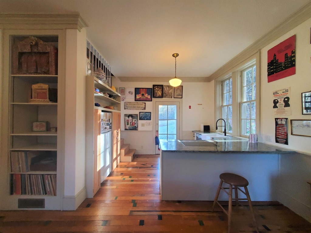 2063 Houghtonville - Photo 1