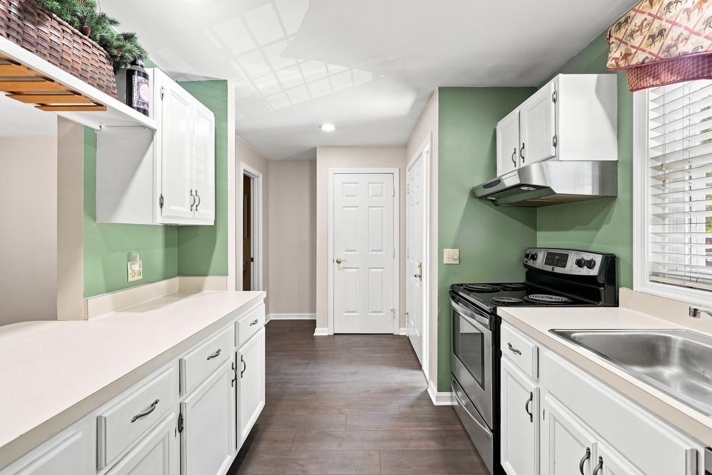 1465 Hooksett - Photo 11