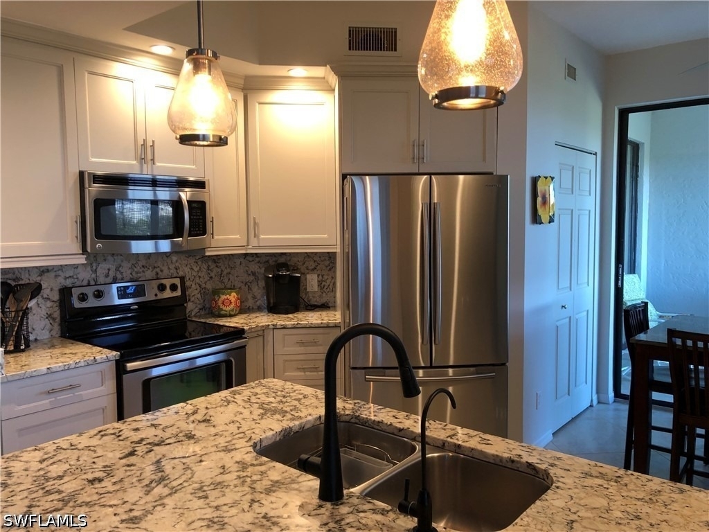 7040 Pelican Bay Boulevard - Photo 6
