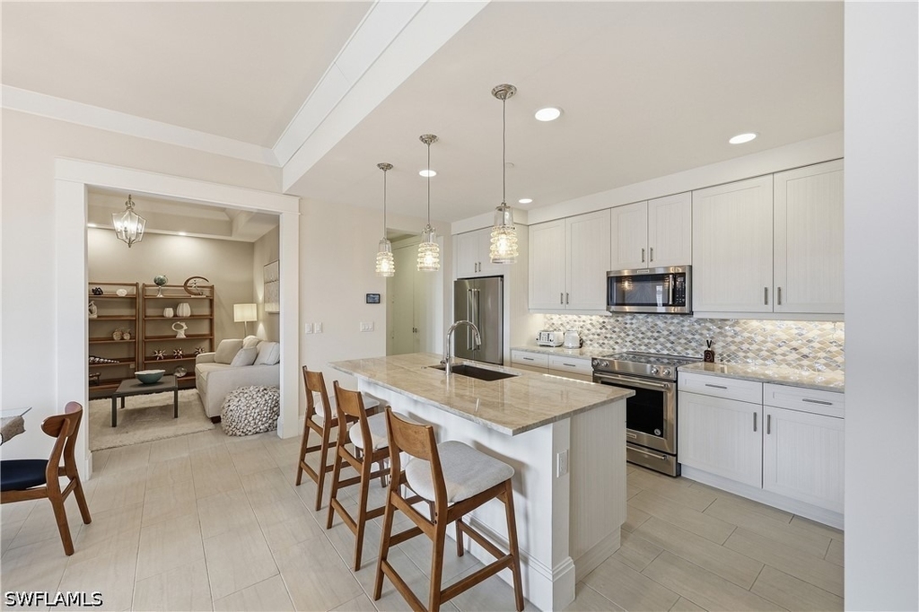 1035 3rd Avenue S - Photo 3