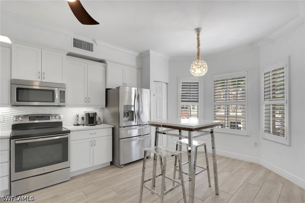 401 Bayfront Place - Photo 1
