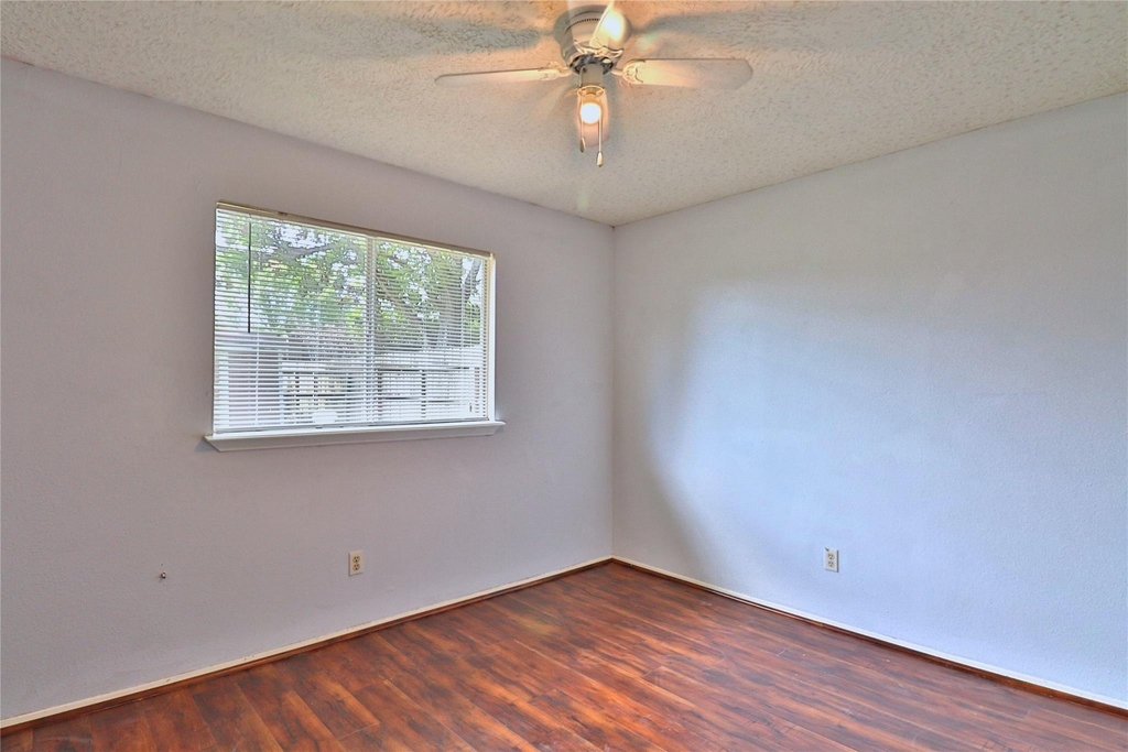 2706 S Brompton Drive - Photo 23