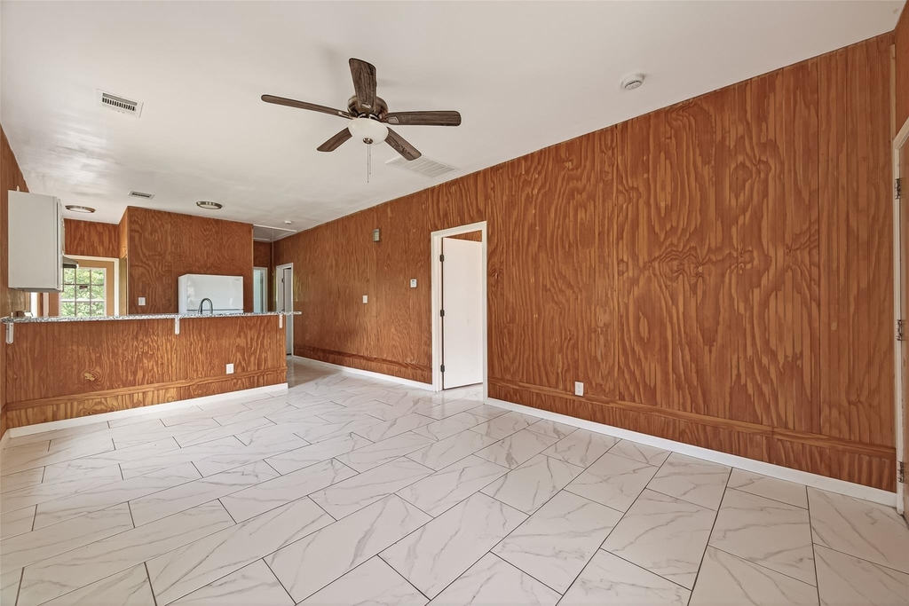 5220 Simsbrook Drive - Photo 7