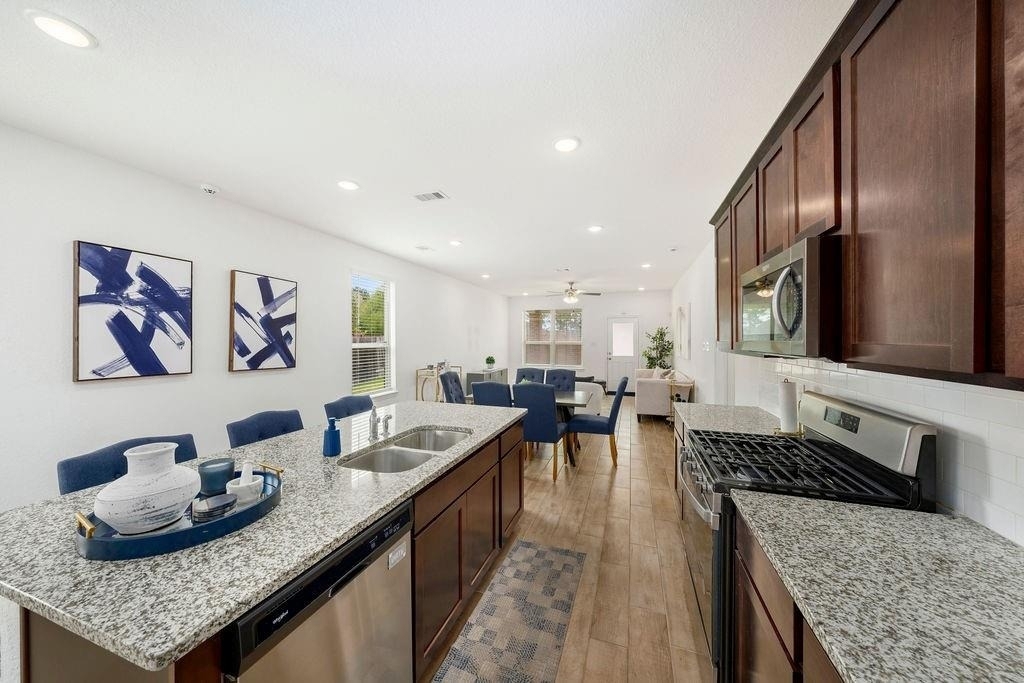 23007 Bright Light Lane - Photo 3