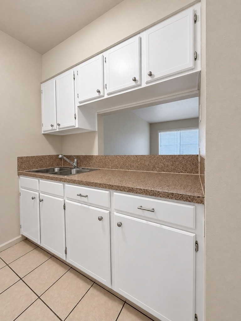 5200 Michaux Street - Photo 6