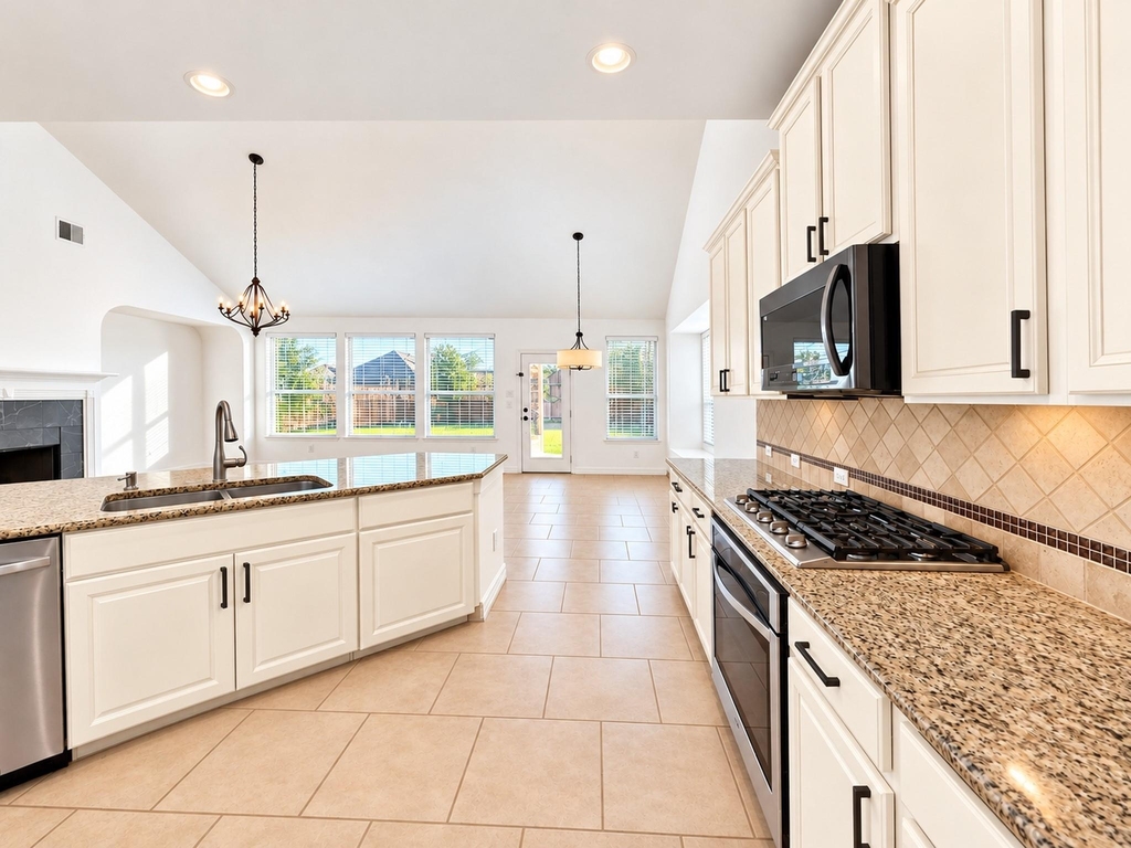 8410 Misty Mountain Trail Lane - Photo 18