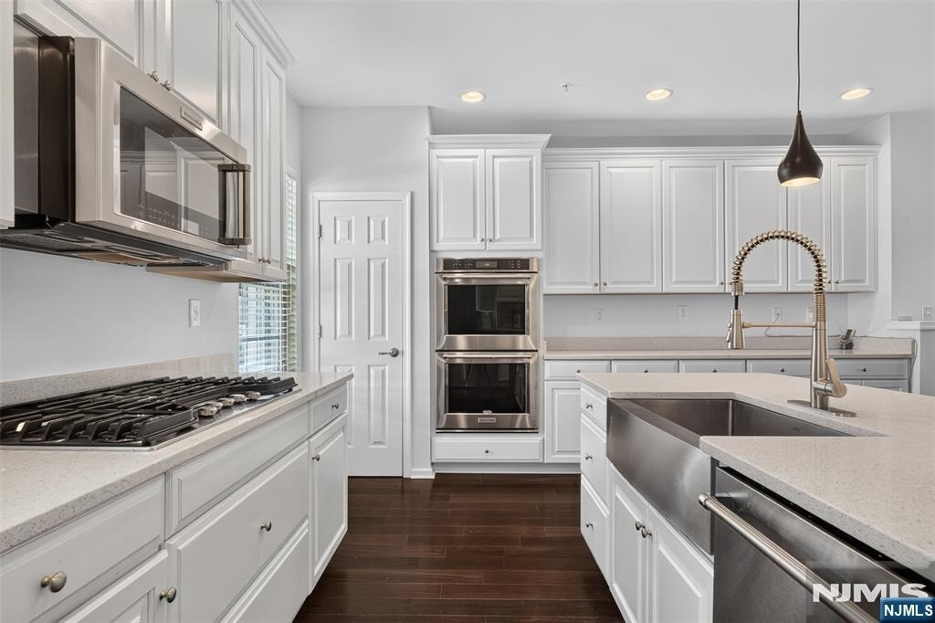 46 Truman - Photo 13