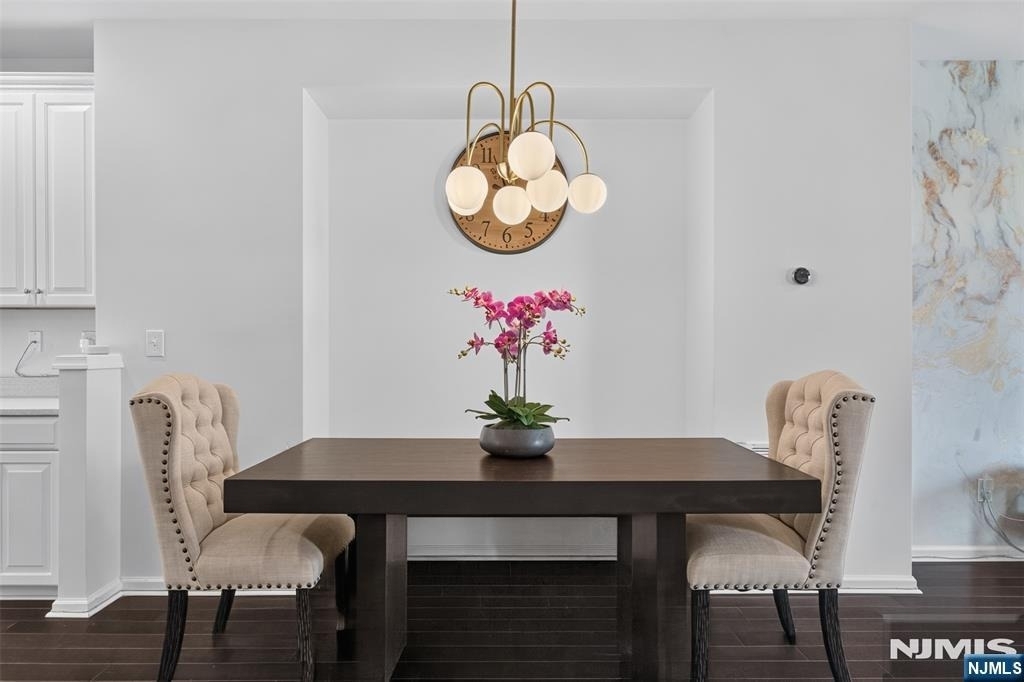 46 Truman - Photo 17