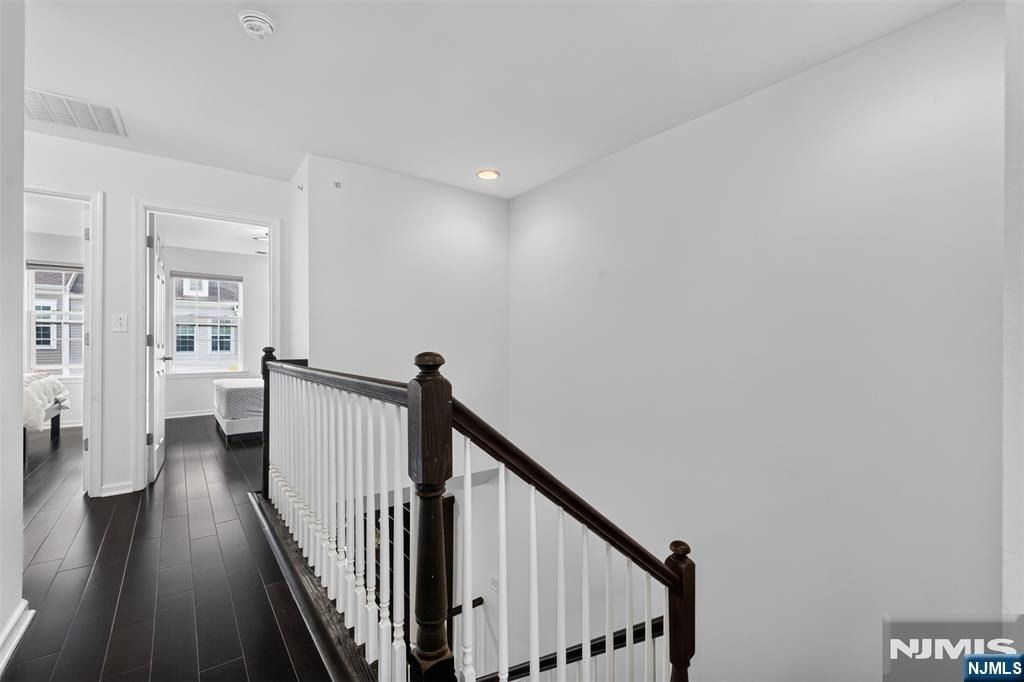 46 Truman - Photo 29