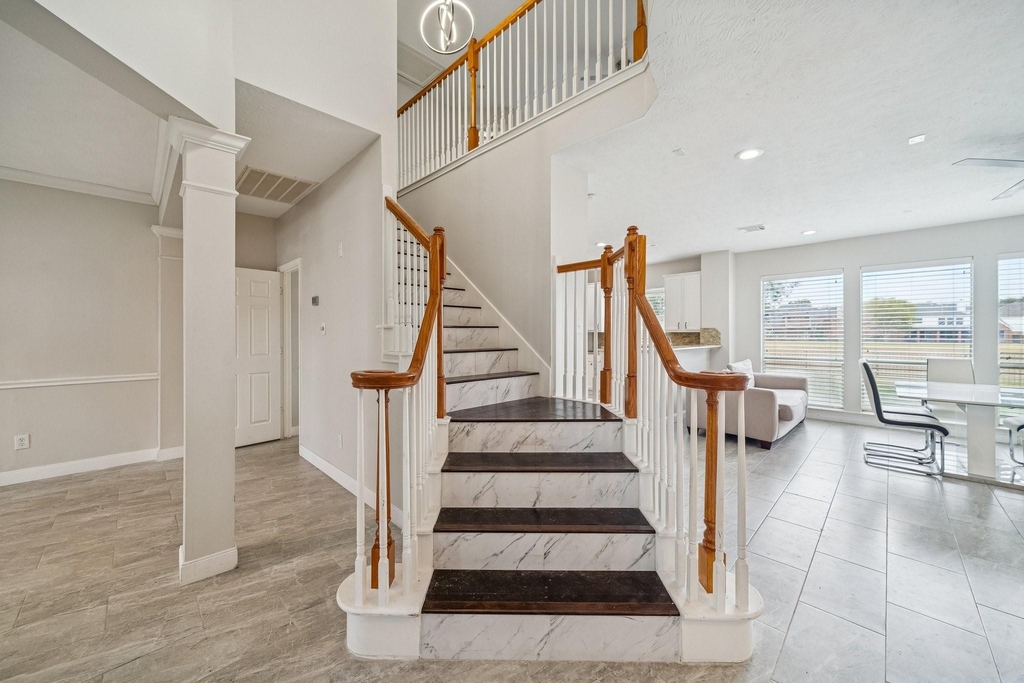 12310 Shadow Island Drive - Photo 7