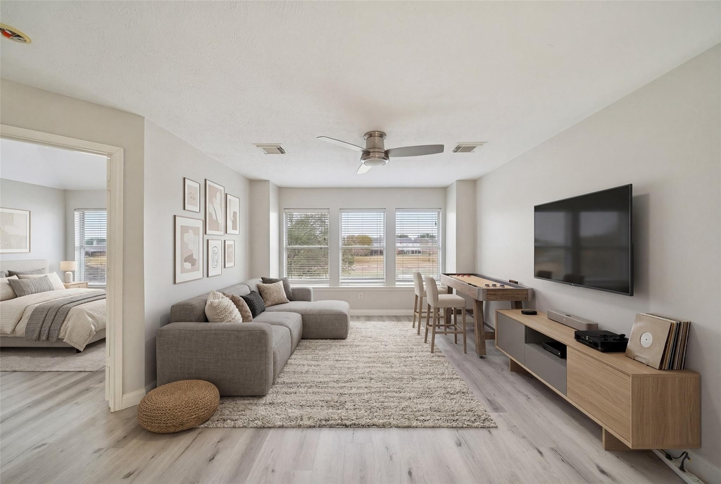 12310 Shadow Island Drive - Photo 16