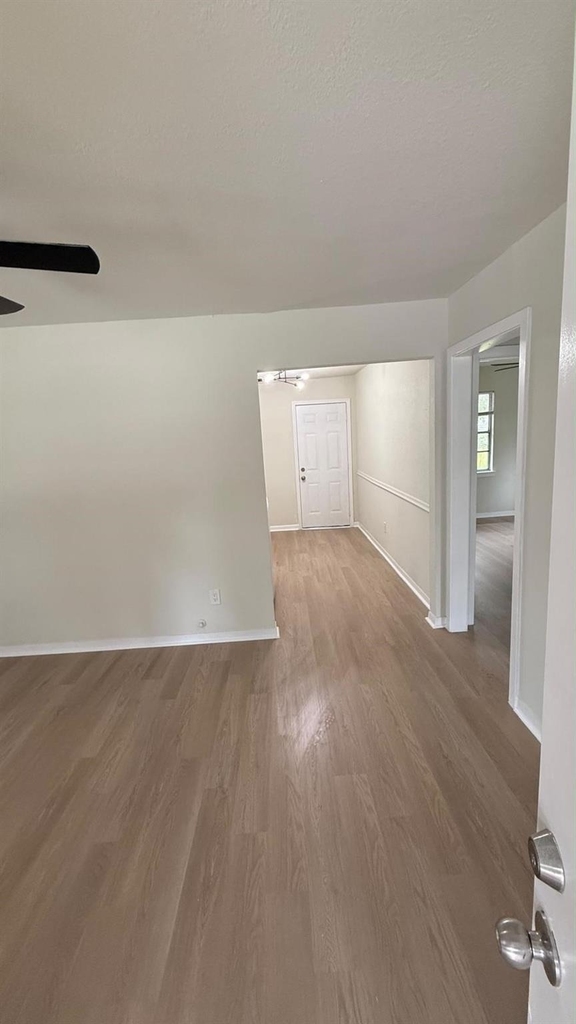 821 Evanston Street - Photo 2