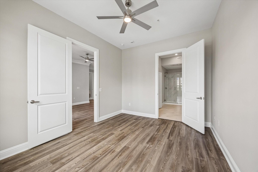 2111 Austin Street - Photo 5
