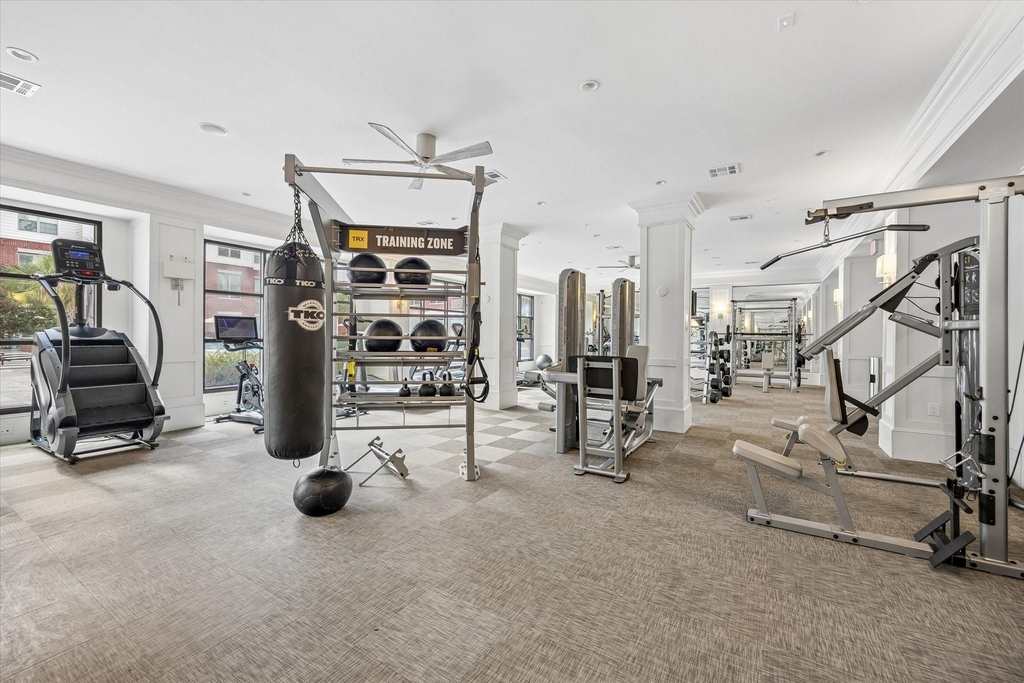 2111 Austin Street - Photo 23
