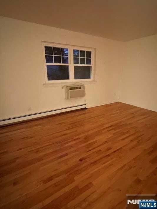 636 Godwin - Photo 5