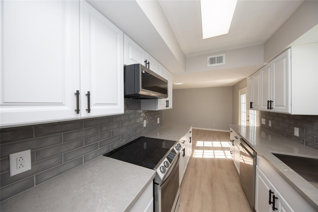 4220 Belle Park Drive - Photo 1