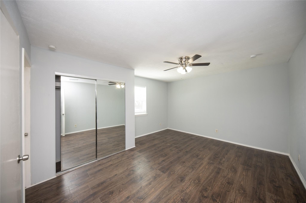 4220 Belle Park Drive - Photo 15